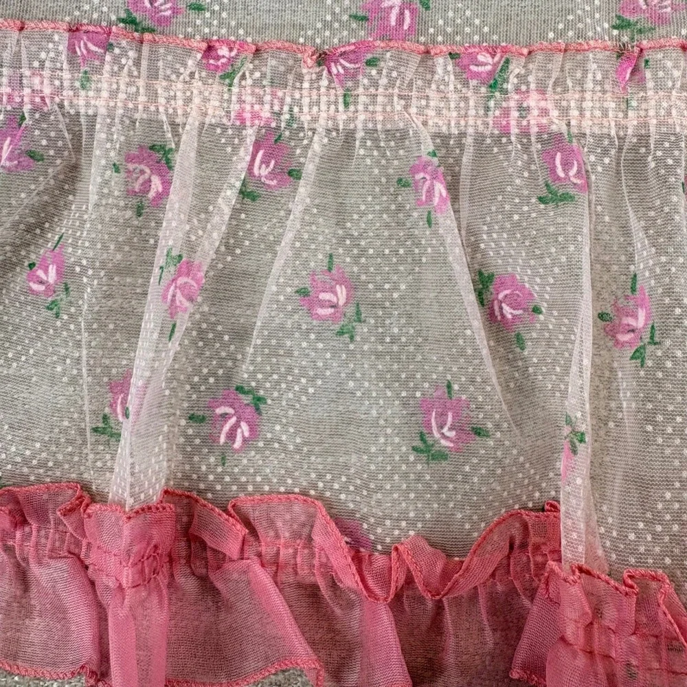 3 Vintage 70s Ruffle Mesh Curtain Valance Panels Pink Rose Floral Point Desprit